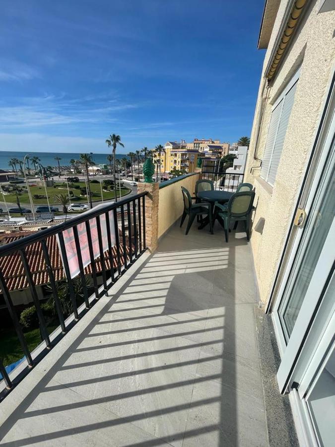 Jazmin Del Mar Apartment Torremolinos Bagian luar foto