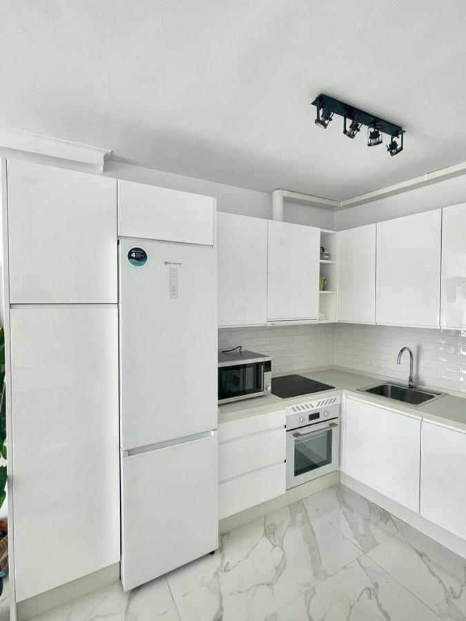 Jazmin Del Mar Apartment Torremolinos Bagian luar foto
