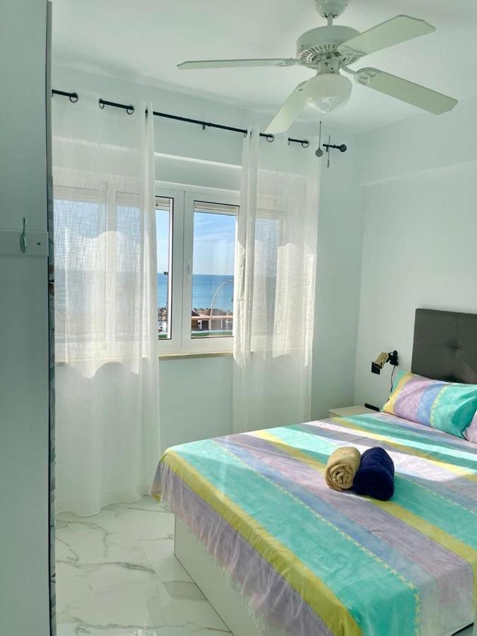Jazmin Del Mar Apartment Torremolinos Bagian luar foto