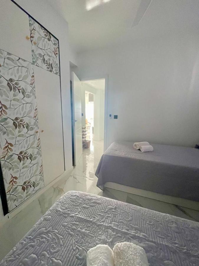 Jazmin Del Mar Apartment Torremolinos Bagian luar foto